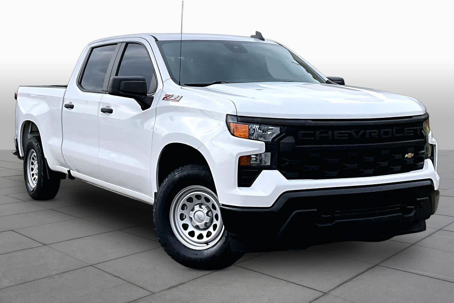 Used 2023 Chevrolet Silverado 1500 W/T w/ WT Value Package AWD/4WD image 3