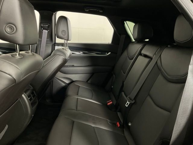 Certified 2025 Cadillac XT5 Premium Luxury image 31