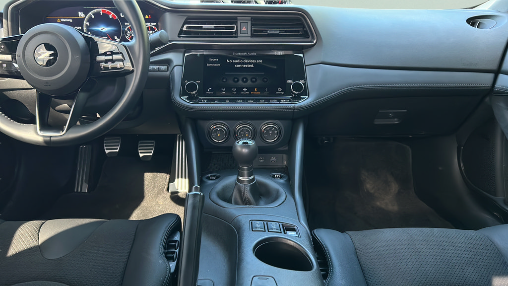 Used 2025 Nissan Z Performance w/ Floor Mat Package RWD image 17