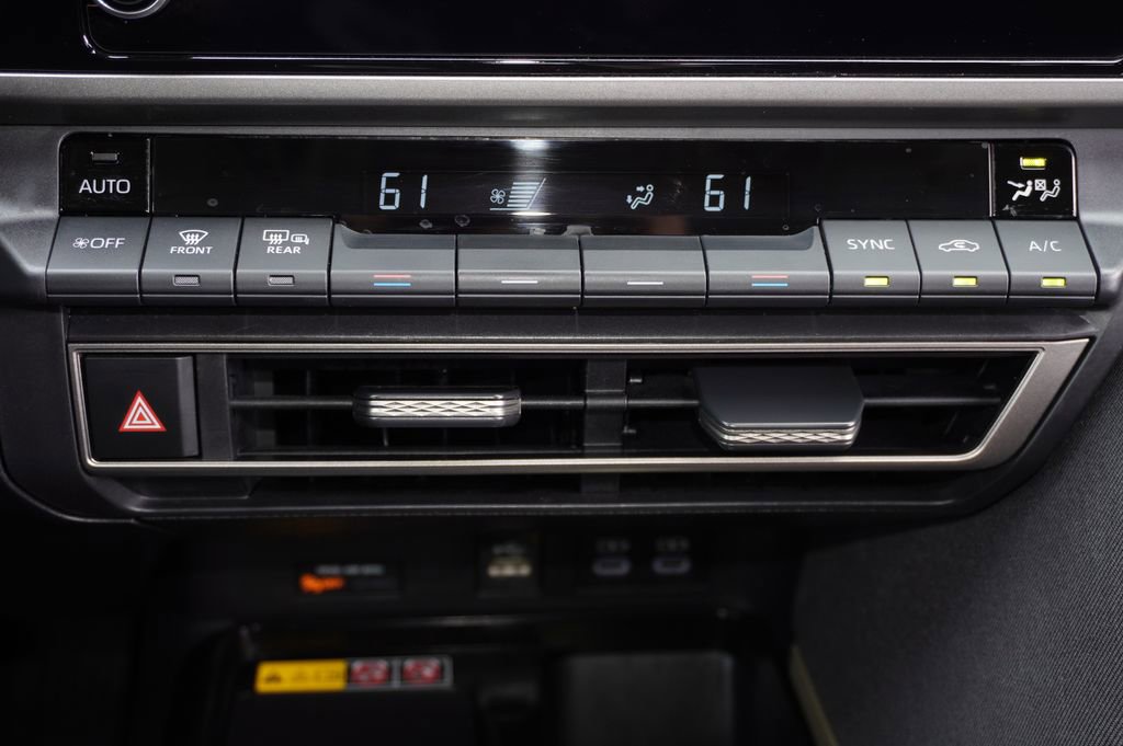 Certified 2025 Toyota Camry LE image 10