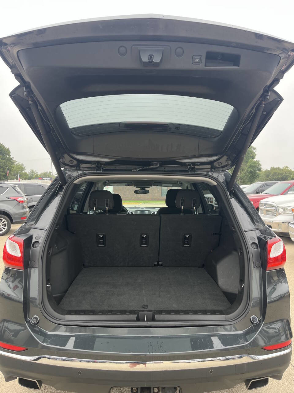 Used 2018 Chevrolet Equinox LT image 16