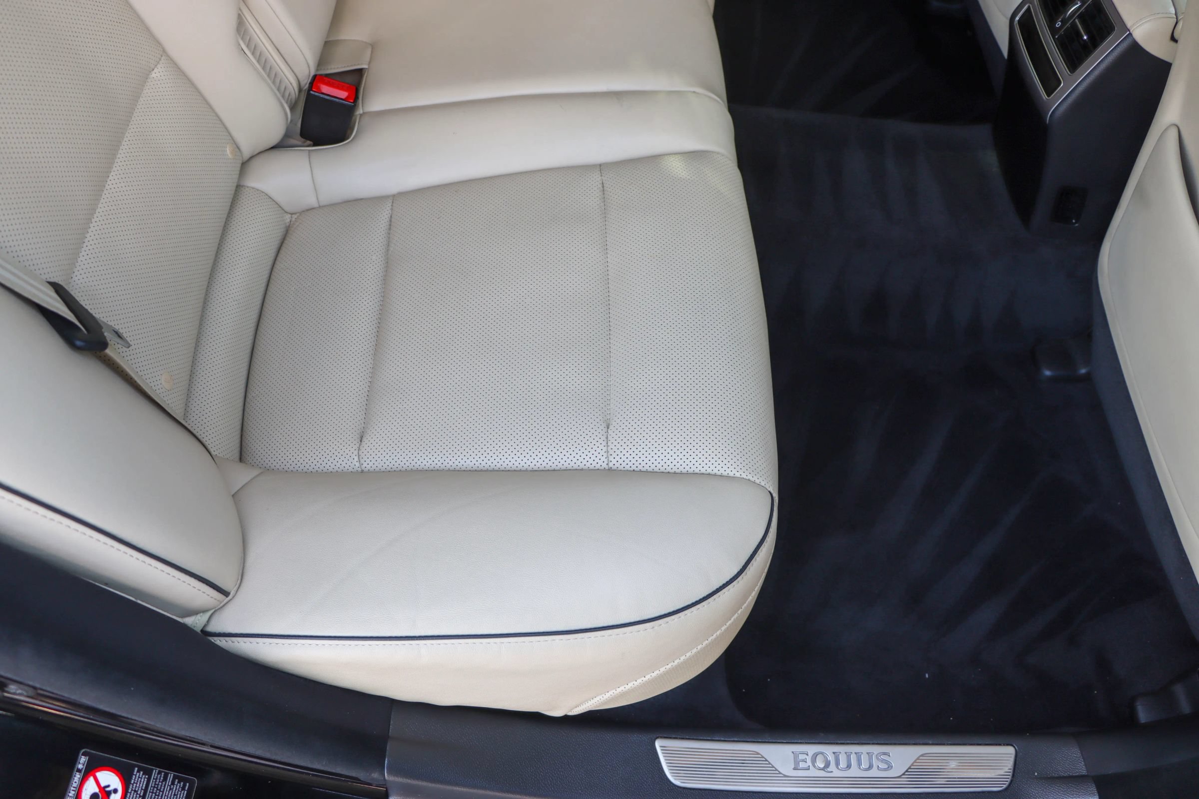 Used 2016 Hyundai Equus Ultimate RWD image 20