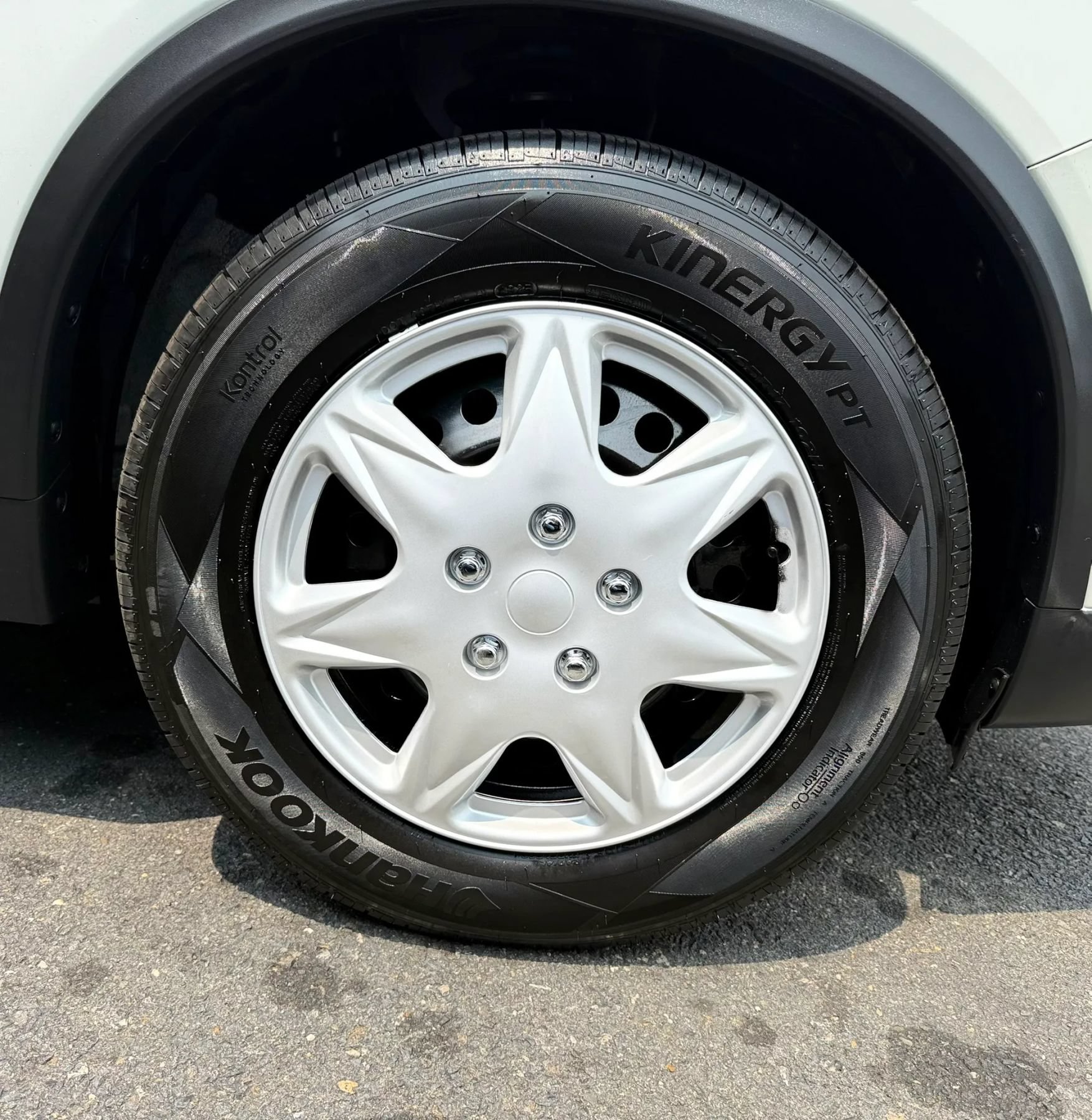 Used 2016 Nissan Rogue S FWD image 43