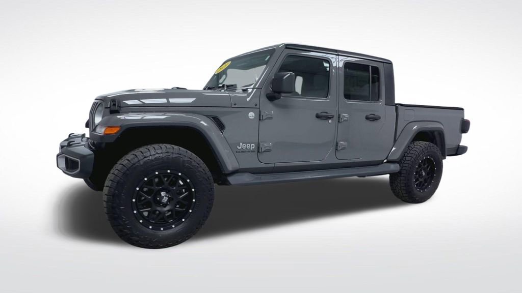 Used 2020 Jeep Gladiator Overland w/ Safety Group image 18