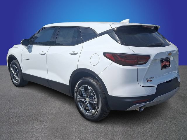 New 2024 Chevrolet Blazer LT w/ Driver Confidence Package FWD image 4