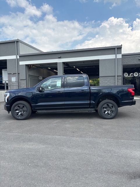 New 2025 Ford F150 Lightning Flash image 5