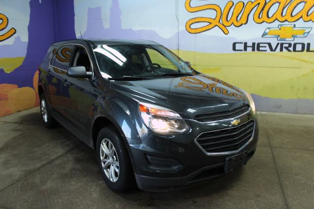 Used 2017 Chevrolet Equinox LS image 4