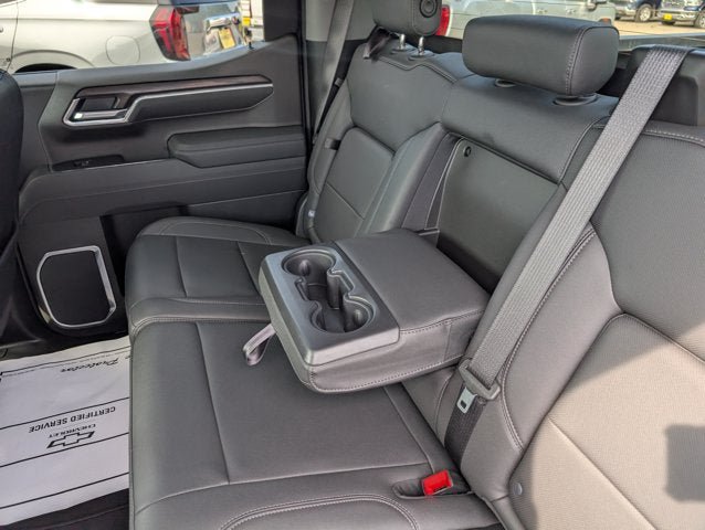 Used 2026 GMC Sierra 1500 SLT AWD/4WD image 26