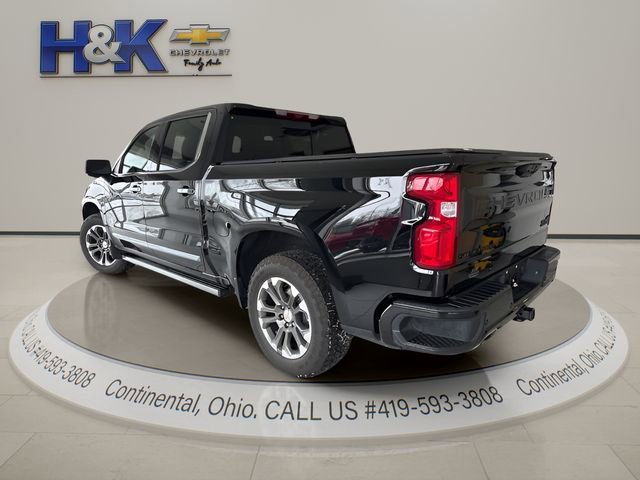 Used 2025 Chevrolet Silverado 1500 High Country w/ Technology Package image 4