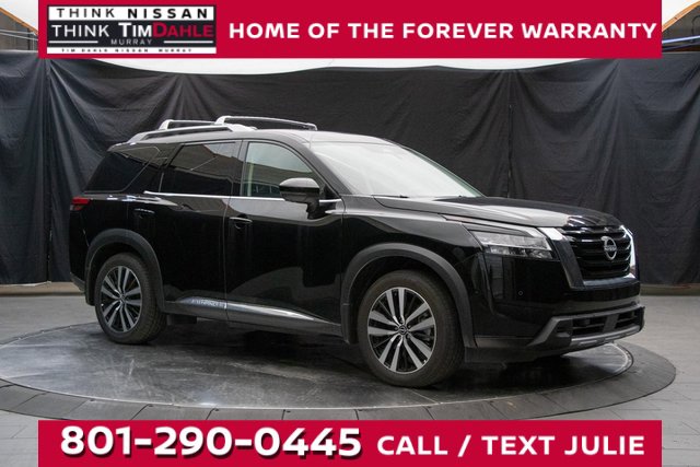 Used 2024 Nissan Pathfinder Platinum w/ Cargo Package image 1