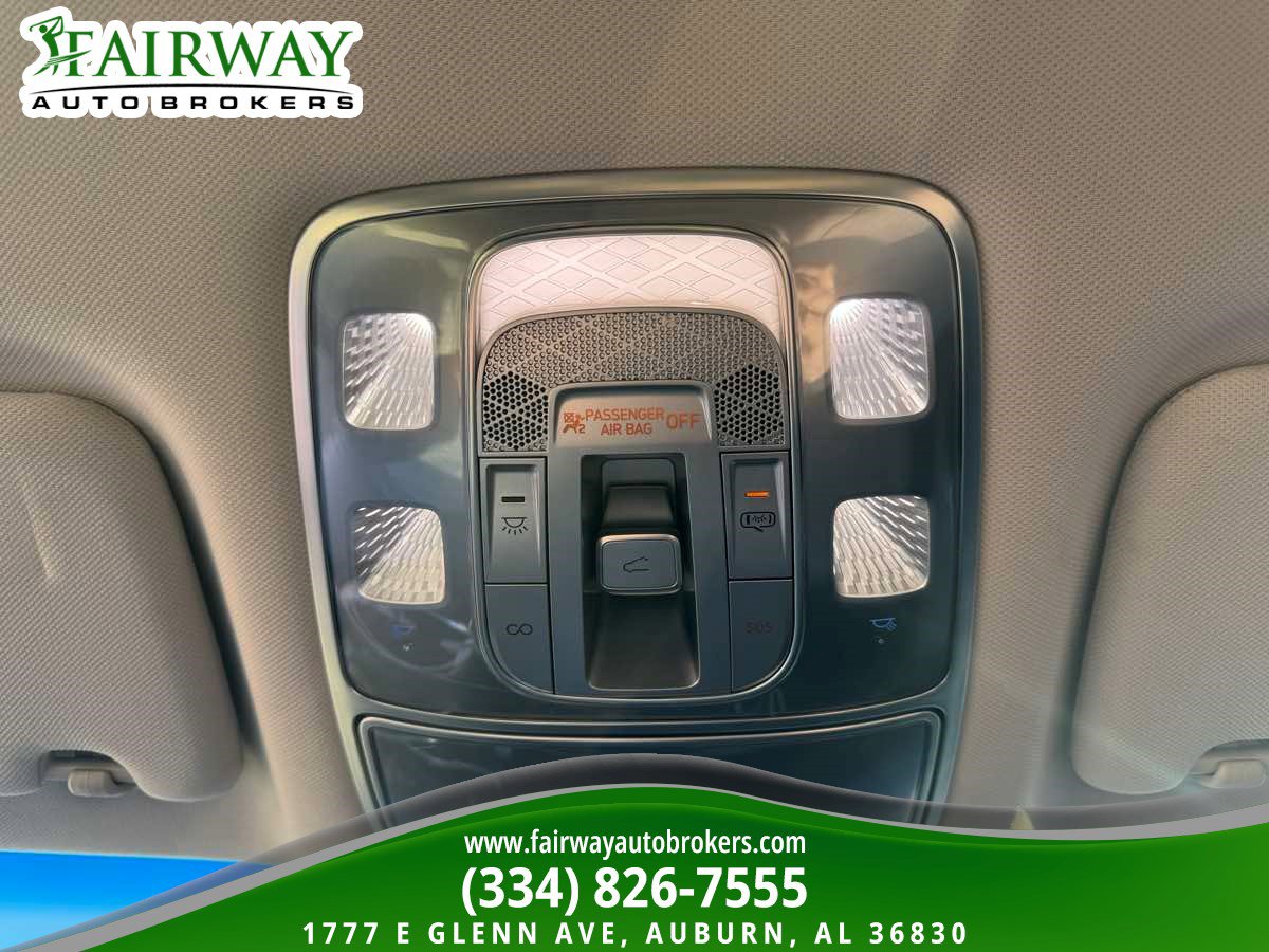 Used 2022 Genesis GV80 2.5T w/ Prestige Package 04 image 25