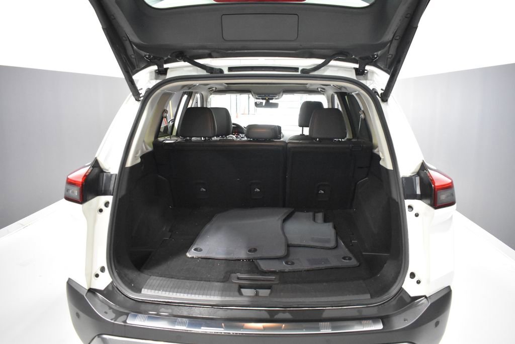 Certified 2023 Nissan Rogue SL w/ SL Premium Package image 36