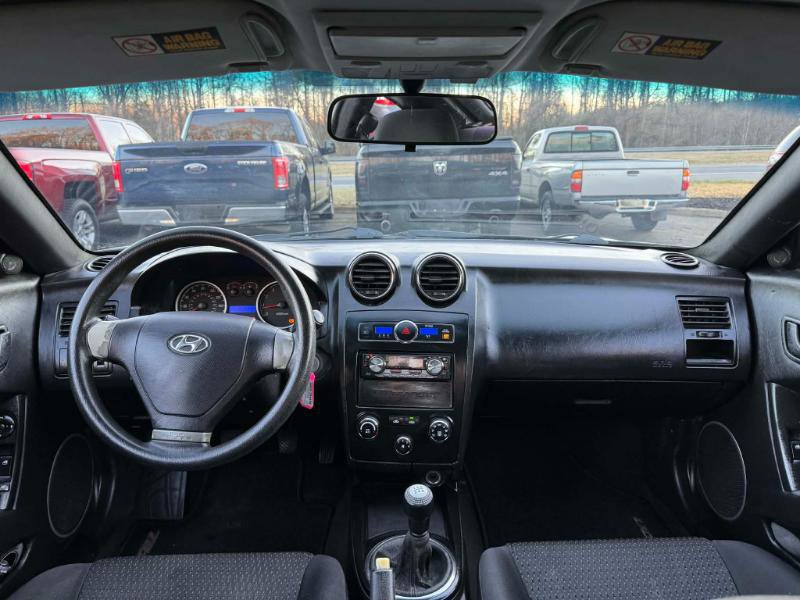 Used 2008 Hyundai Tiburon GS image 15