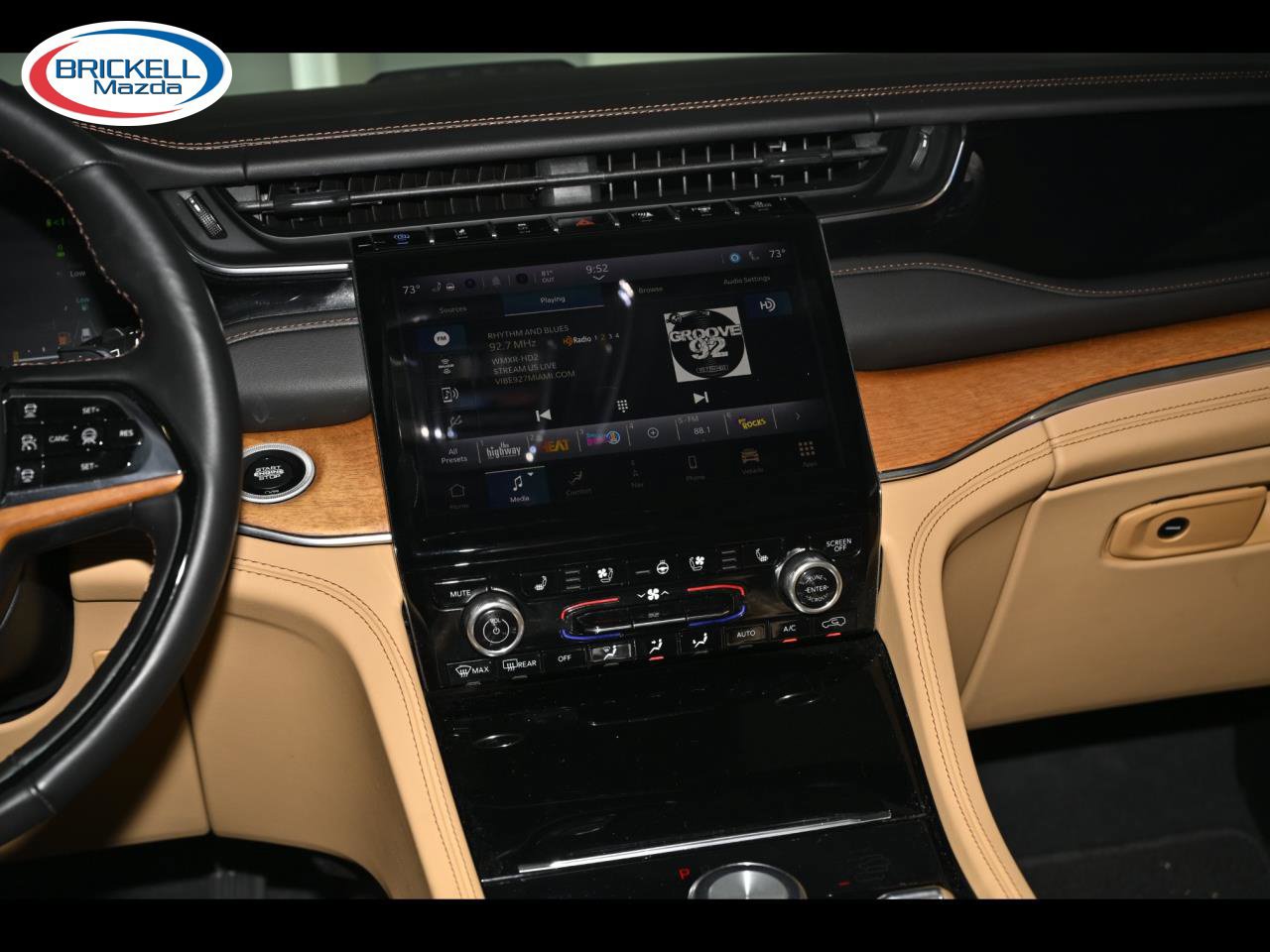 Used 2022 Jeep Grand Cherokee Summit AWD/4WD image 20