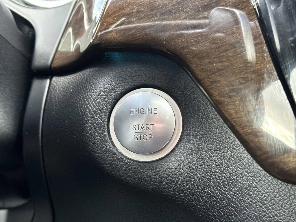 Used 2017 Mercedes-Benz GLS 450 4MATIC image 17