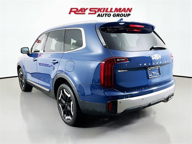 Used 2023 Kia Telluride S image 5