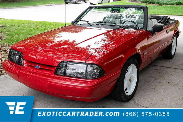 Used 1993 Ford Mustang LX RWD image 1