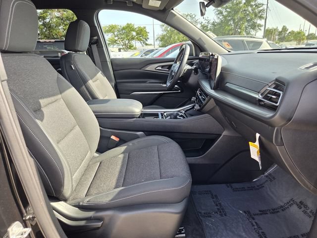 Used 2024 Chevrolet Traverse LT FWD image 21