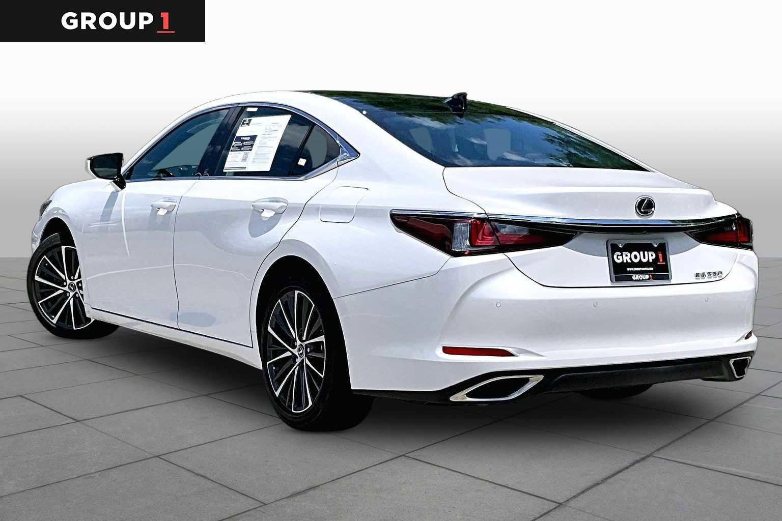 Used 2025 Lexus ES 350 w/ Premium Package FWD image 10