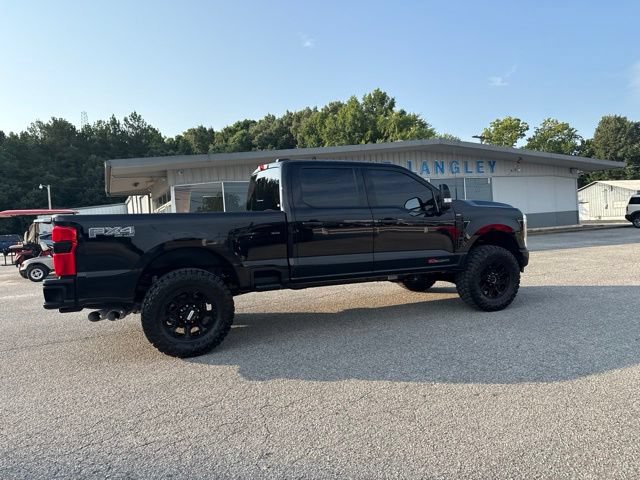 Used 2025 Ford F350 Lariat w/ Lariat Ultimate Package AWD/4WD image 20