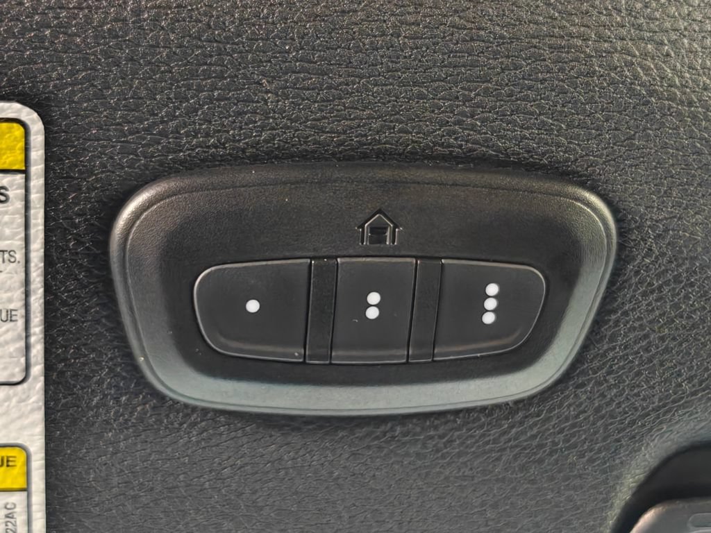 Used 2021 Jeep Gladiator Rubicon w/ Trailer Tow Package AWD/4WD image 9