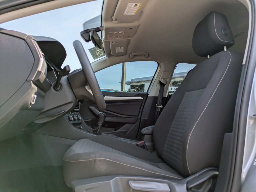 Certified 2023 Volkswagen Jetta S FWD image 2