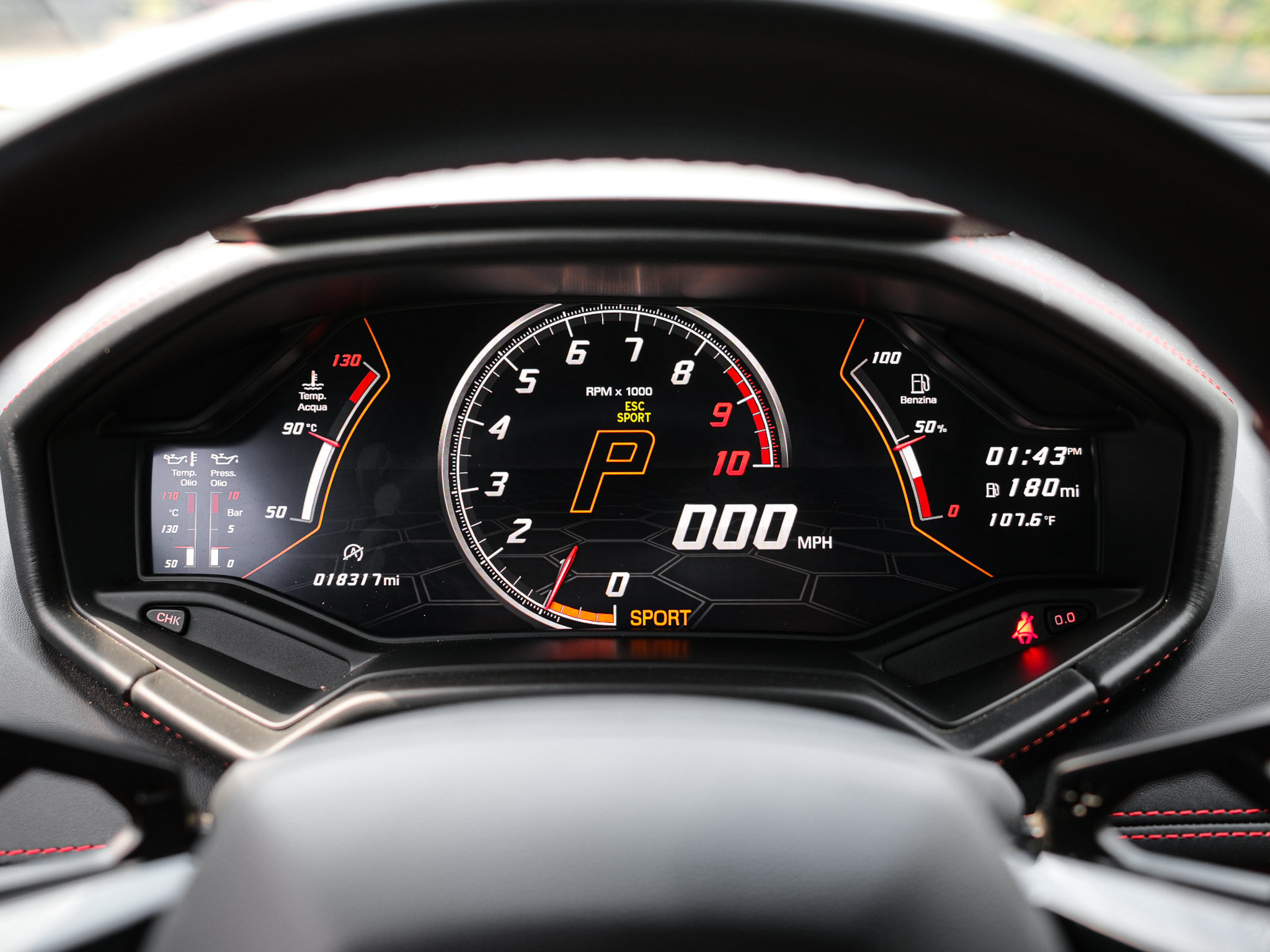 Used 2021 Lamborghini Huracan EVO RWD image 20