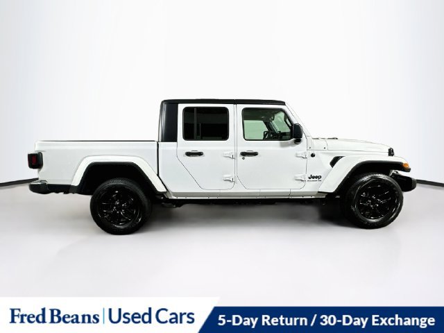 Used 2023 Jeep Gladiator Sport AWD/4WD image 11