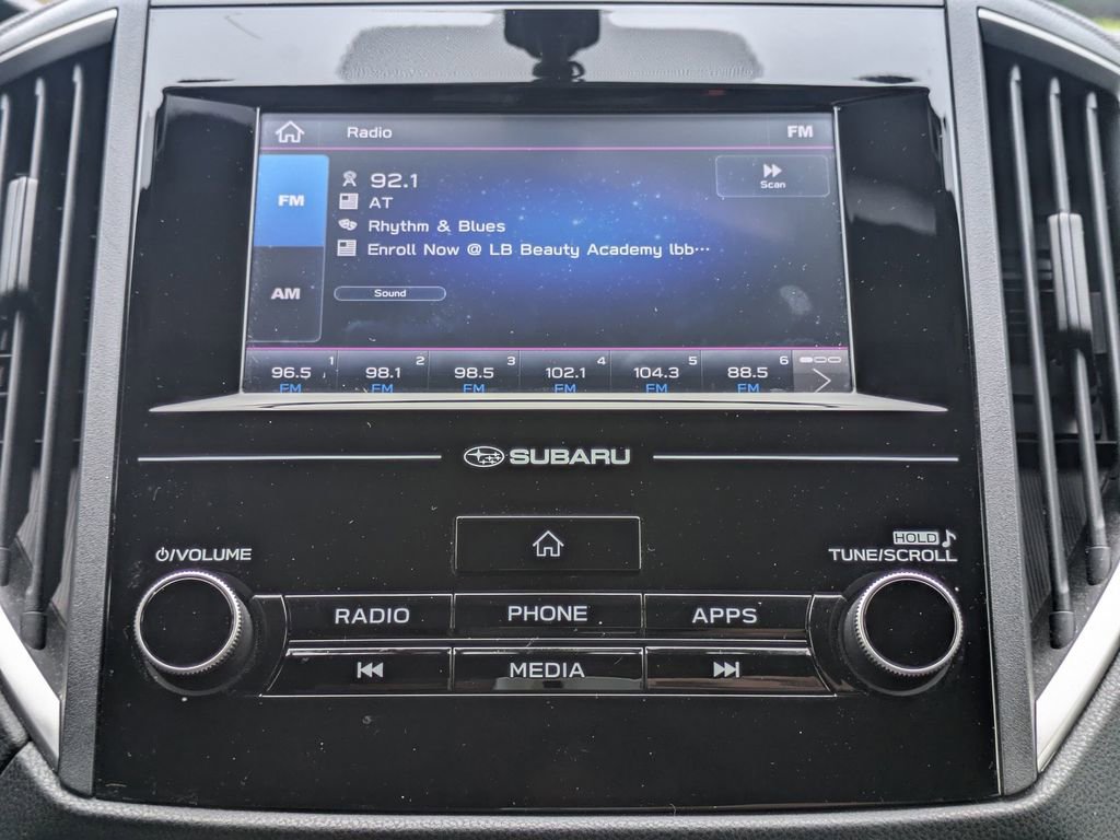 Used 2020 Subaru Crosstrek 2.0i AWD/4WD image 18