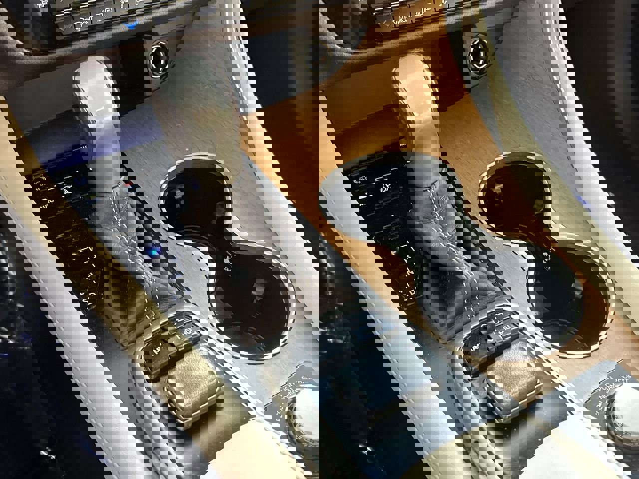 Used 2017 Lexus RX 350 FWD w/ Premium Package image 16