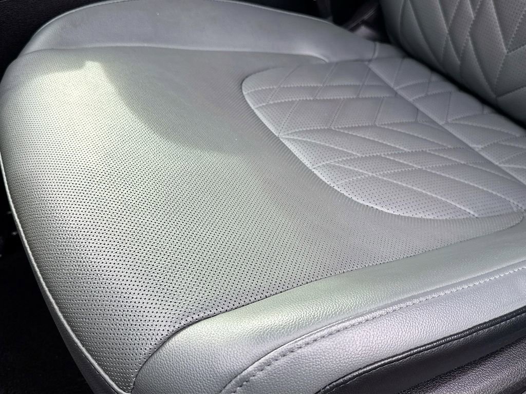 Used 2023 Kia Sportage X-Line w/ X-Line Premium Package image 15