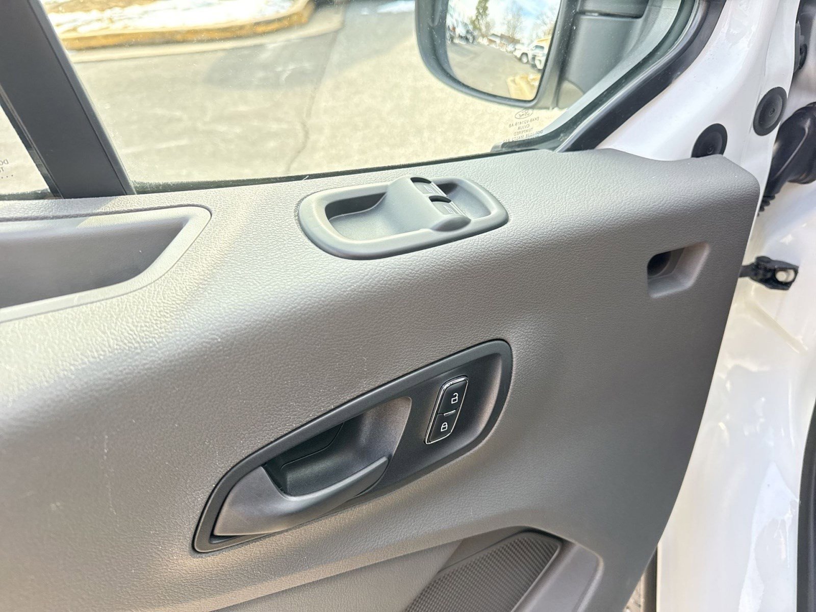 Used 2024 Ford Transit 350 XLT image 15