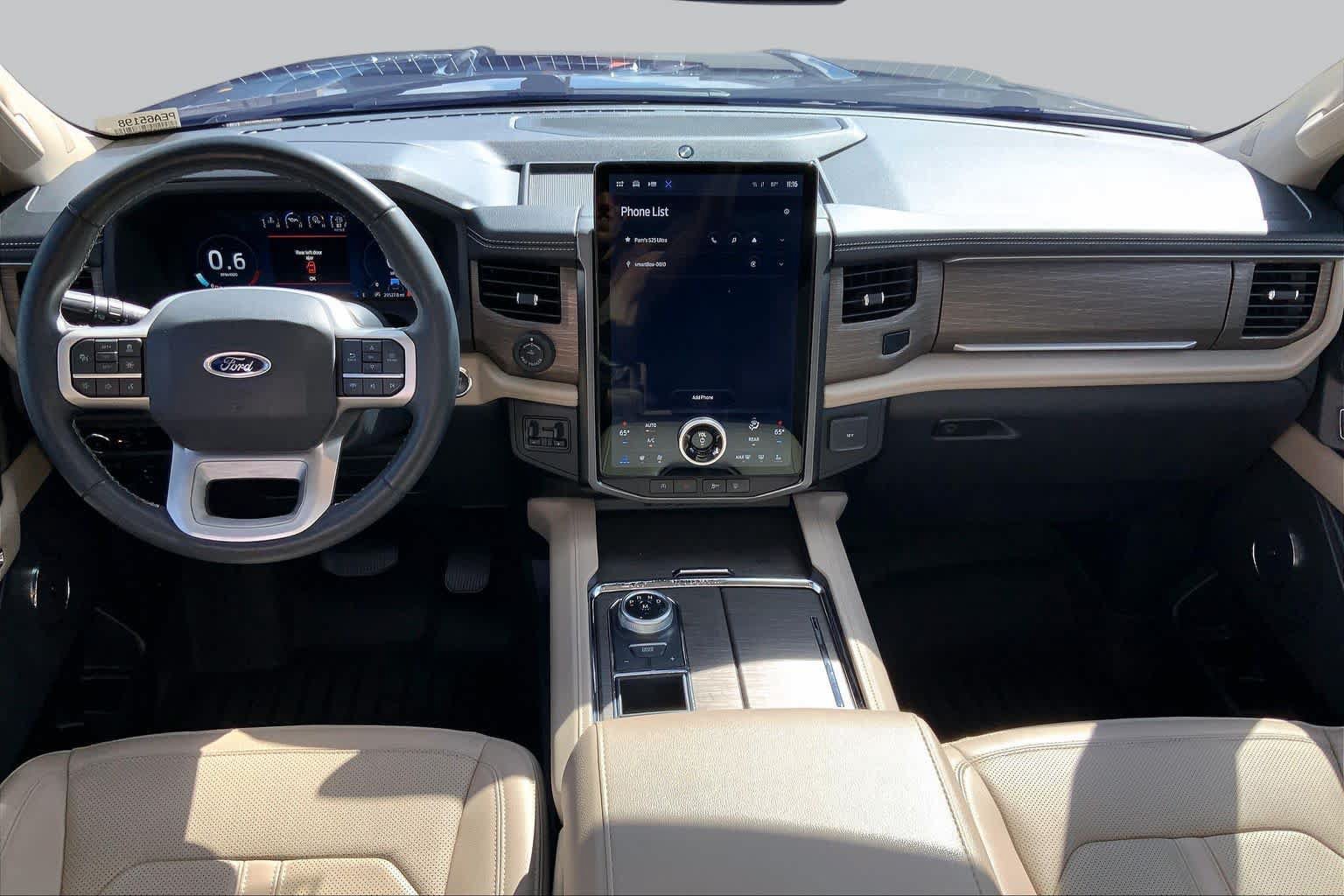 Used 2023 Ford Expedition Limited RWD image 15
