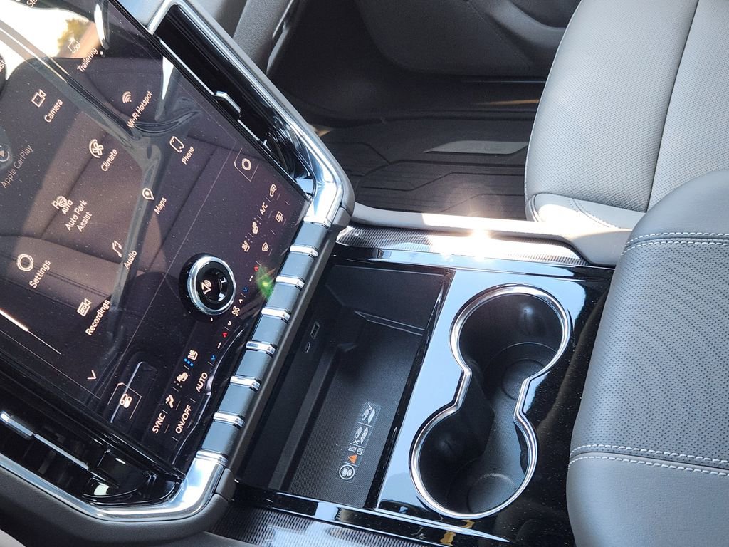 New 2026 GMC Yukon Elevation w/ Elevation Premium Package image 27
