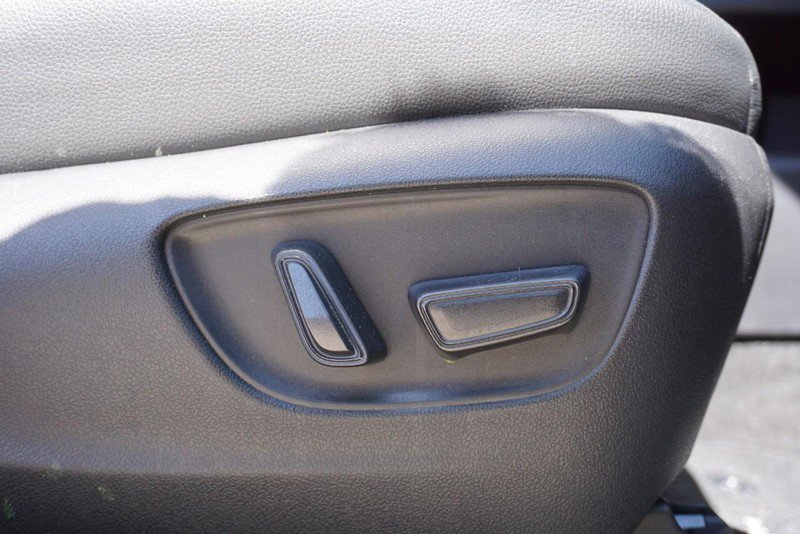 Used 2025 Toyota Grand Highlander FWD image 31