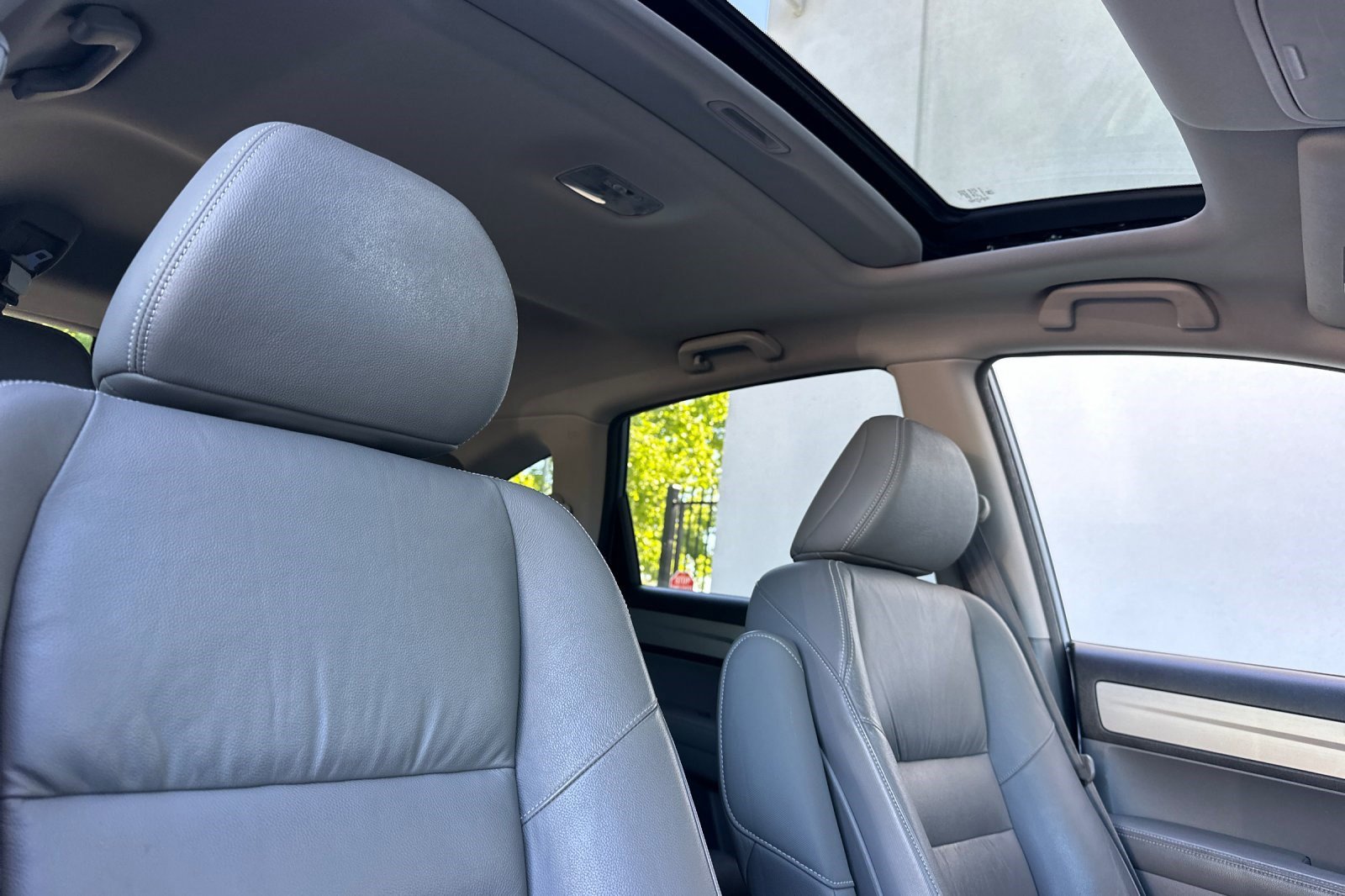 Used 2011 Honda CR-V EX-L image 15