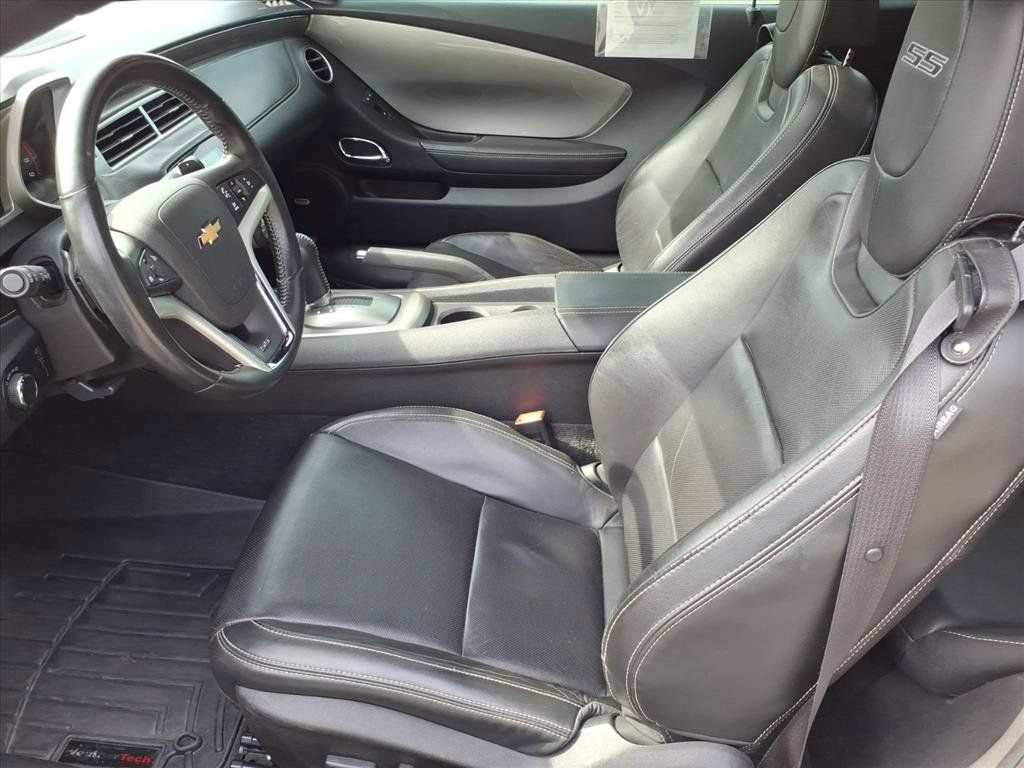 Used 2012 Chevrolet Camaro SS w/ RS Package RWD image 10