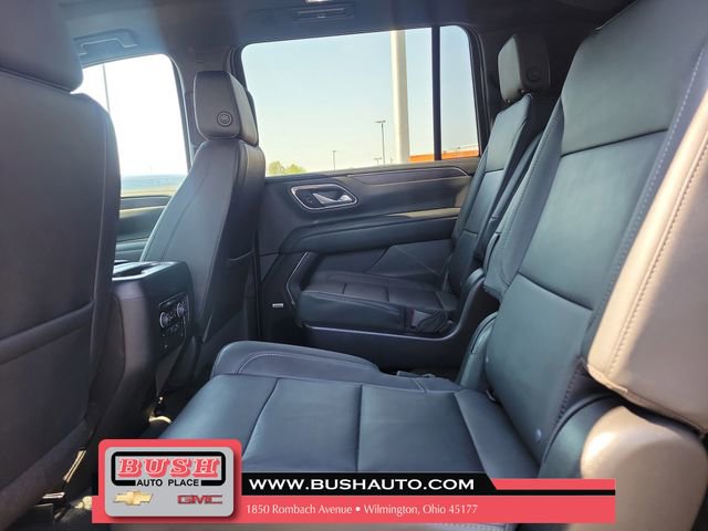 Used 2023 Chevrolet Suburban LT w/ LT Signature Plus Package image 13
