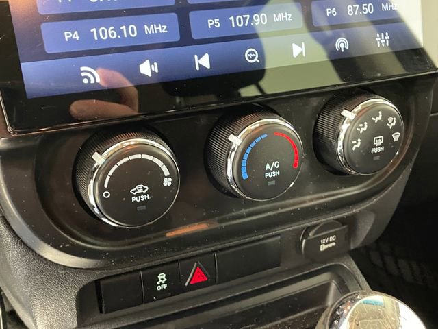 Used 2016 Jeep Compass Sport w/ Power Value Group AWD/4WD image 8
