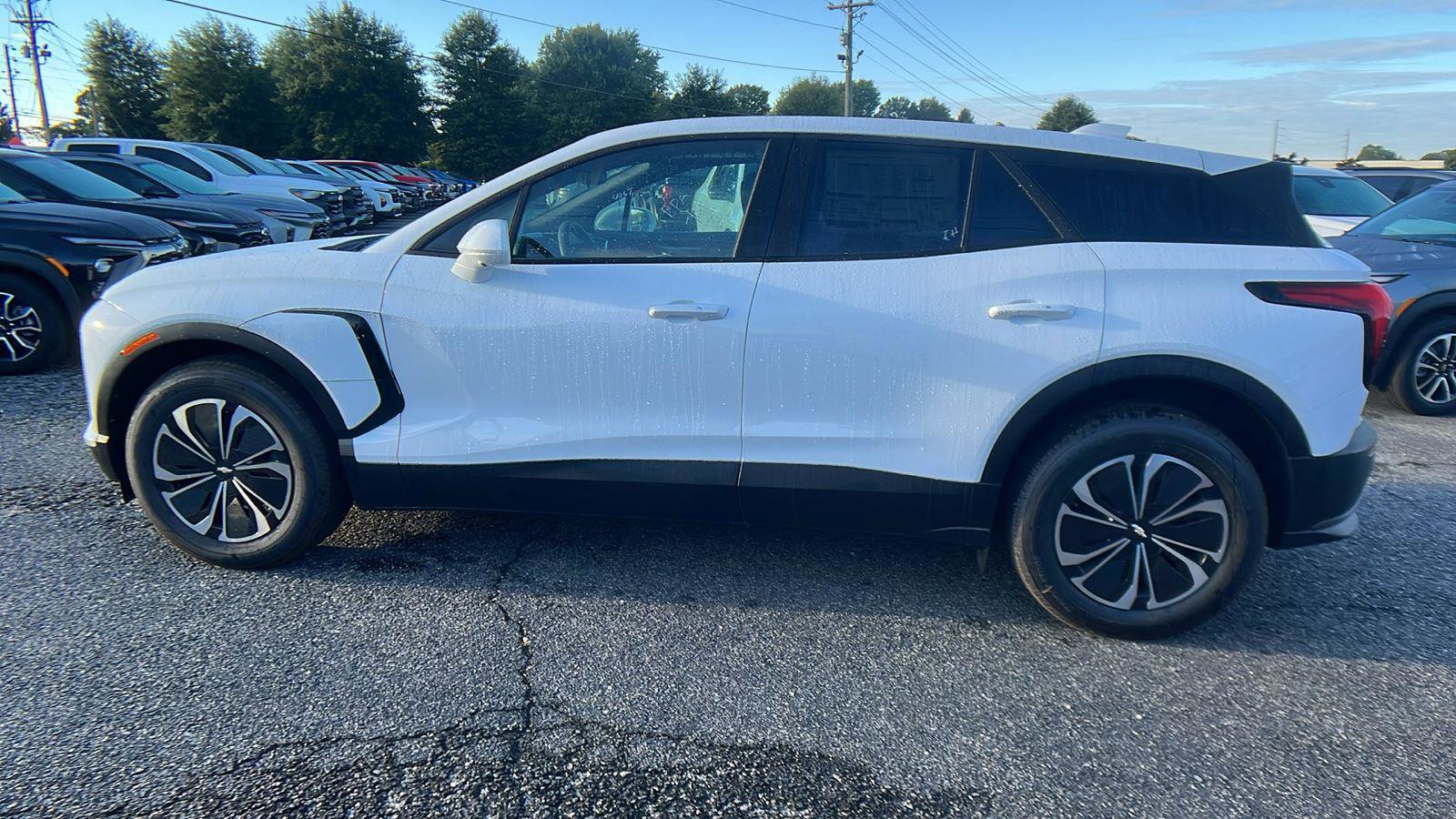 New 2026 Chevrolet Blazer EV LT AWD/4WD image 8