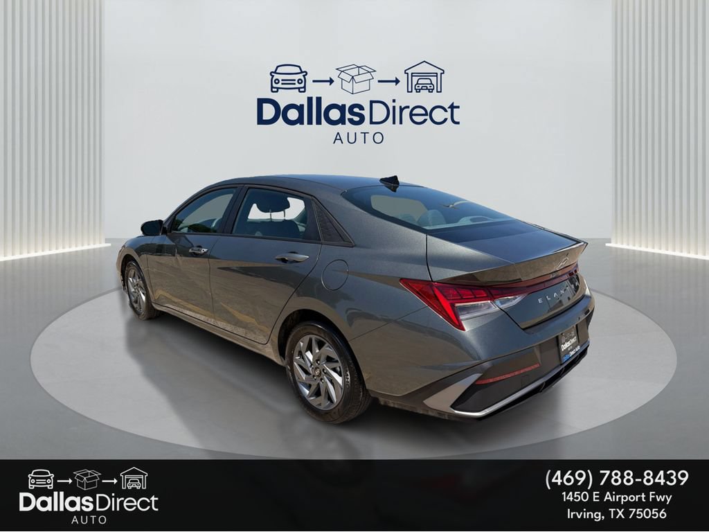 Used 2026 Hyundai Elantra Hybrid FWD image 8