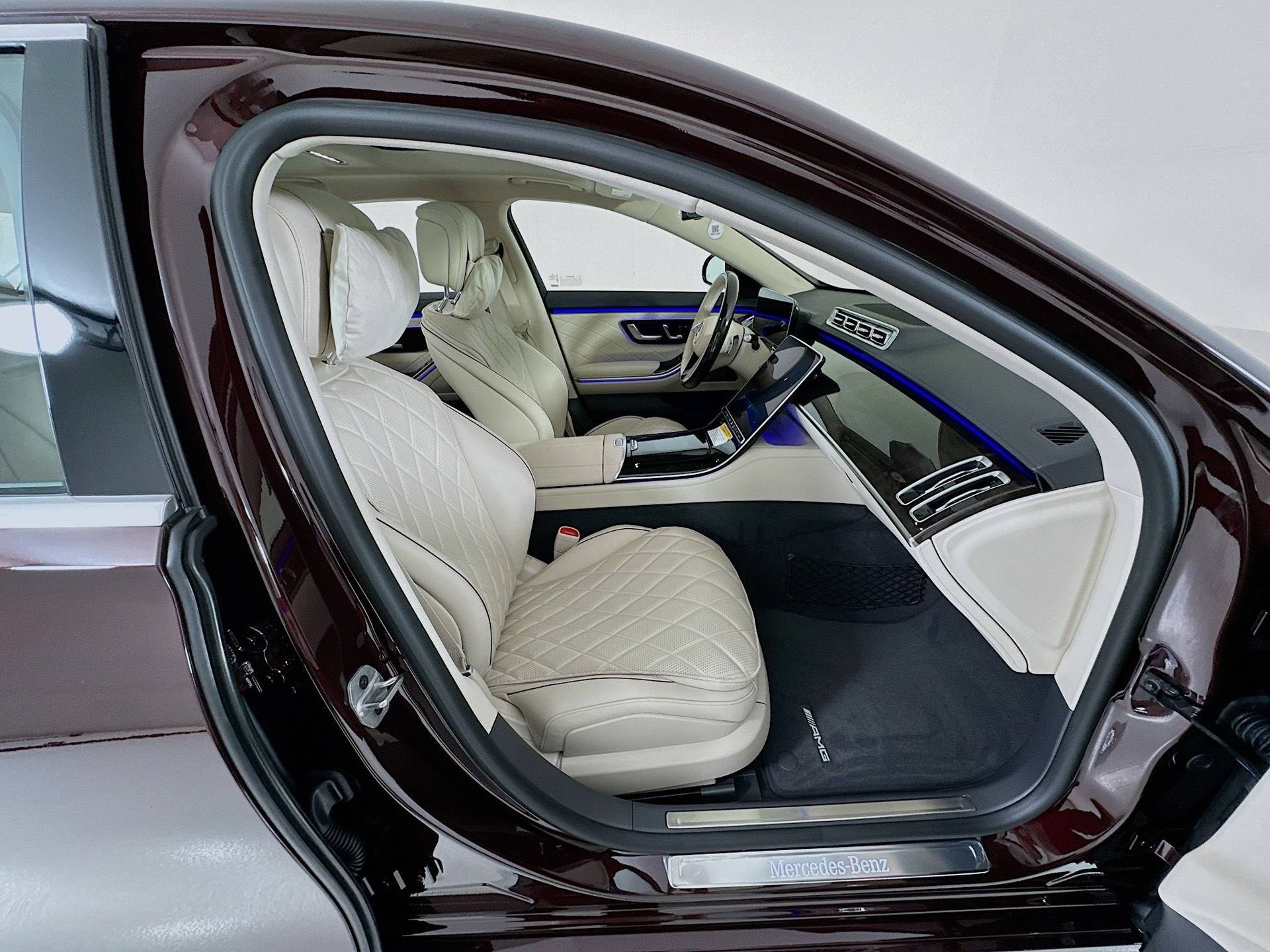 New 2026 Mercedes-Benz S 580 4MATIC Sedan image 32