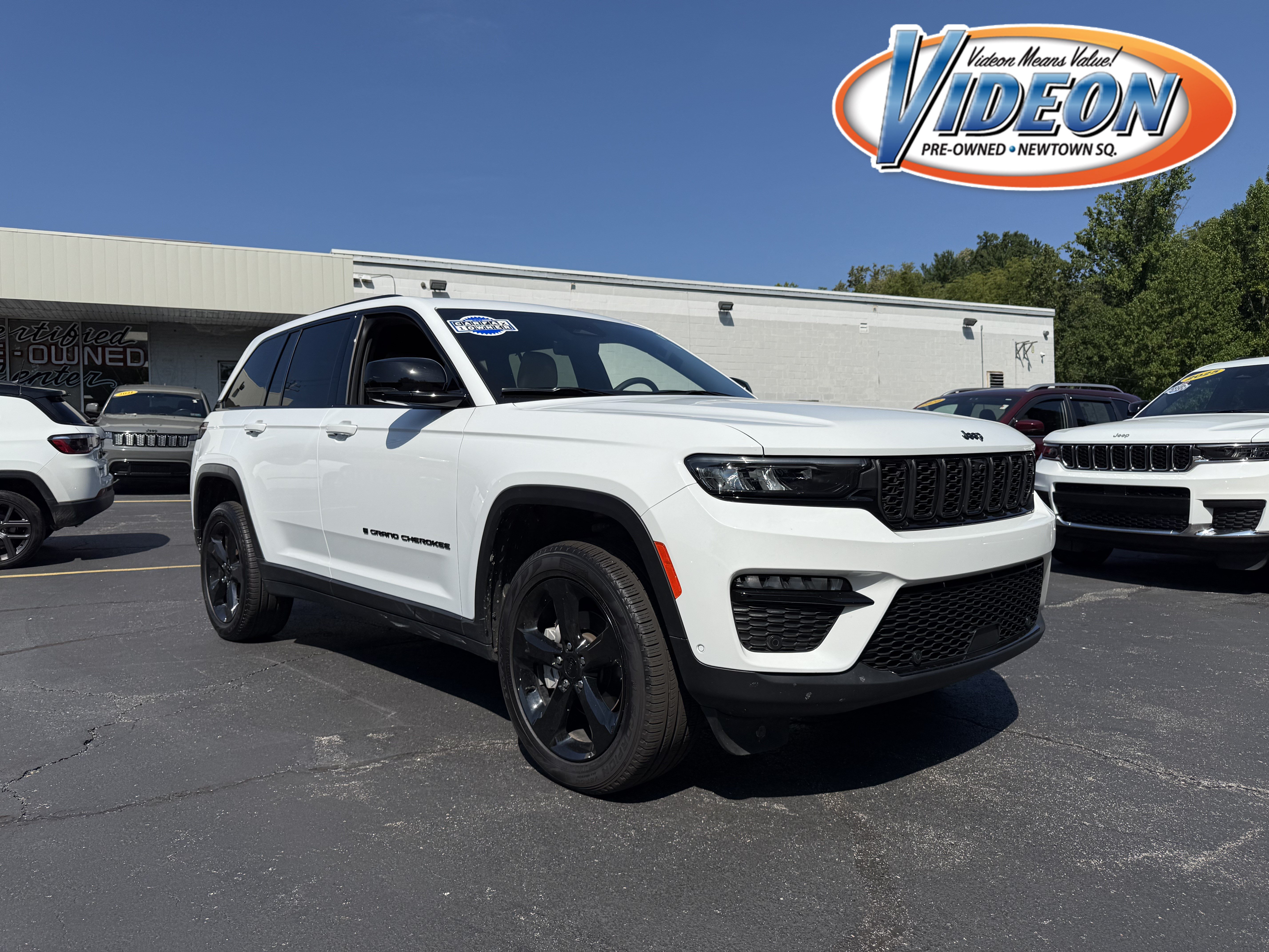 Used 2025 Jeep Grand Cherokee Limited w/ Luxury Tech Group II