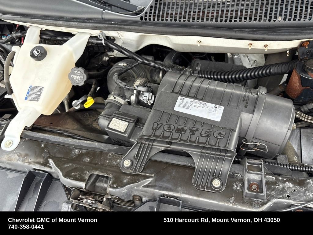 Used 2017 Chevrolet Express 2500 image 23