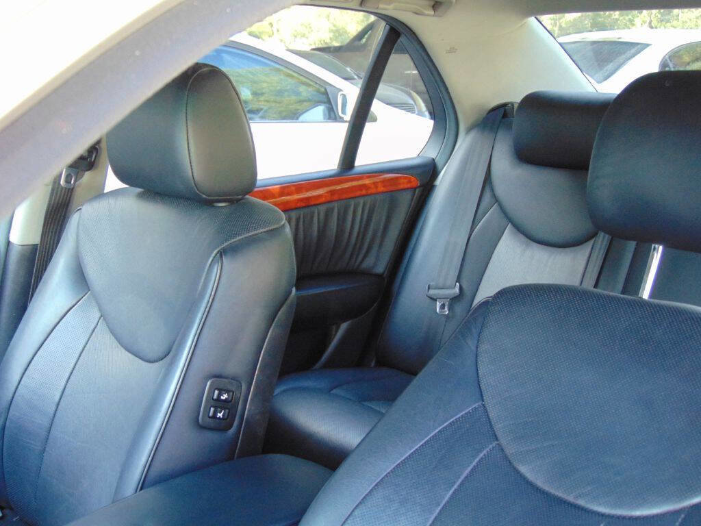 Used 2005 Lexus LS 430 image 29