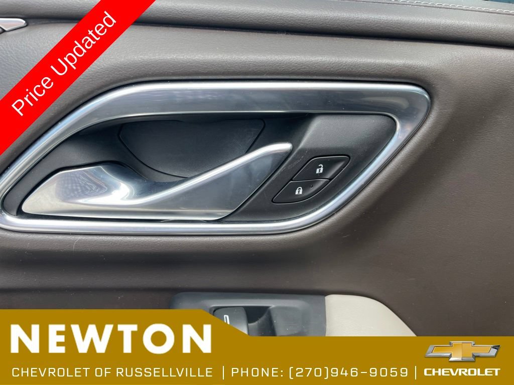 Used 2021 Chevrolet Tahoe Z71 w/ Z71 Off-Road Package AWD/4WD image 40