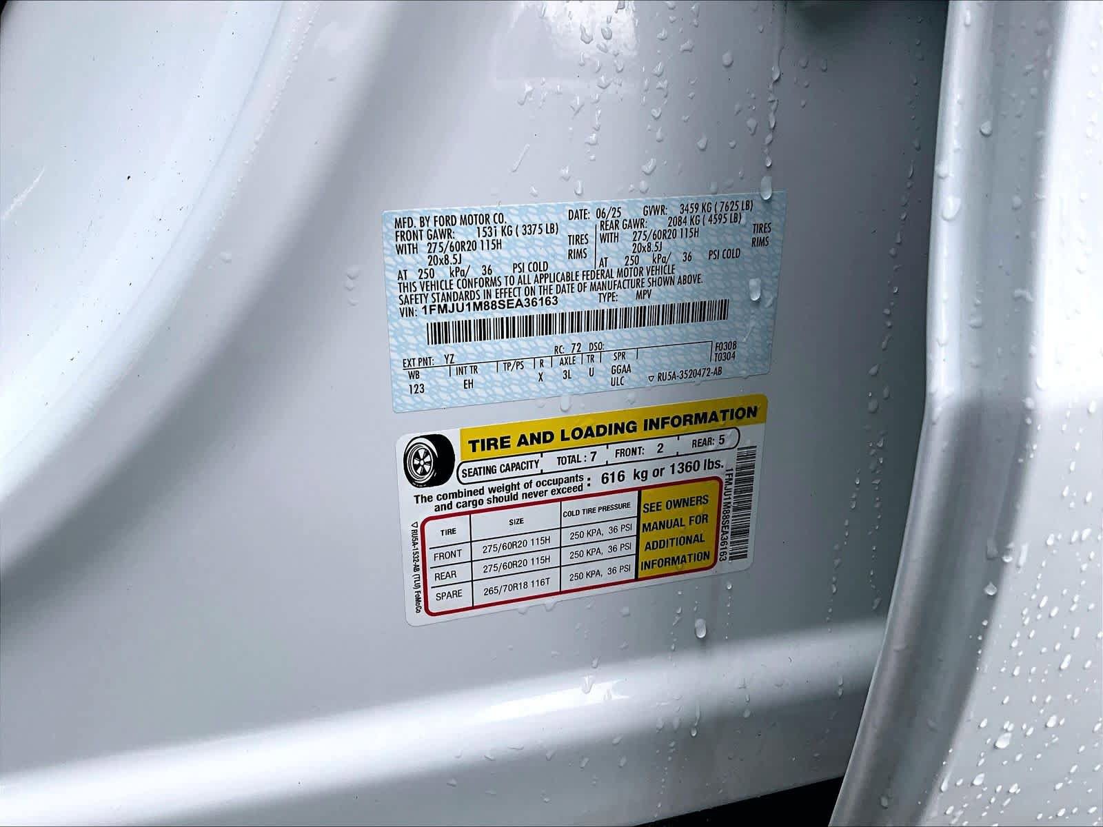 Used 2025 Ford Expedition Platinum image 37