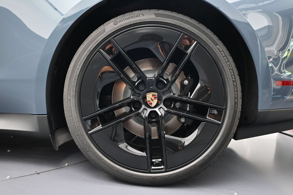 New 2026 Porsche Taycan 4S AWD/4WD image 45