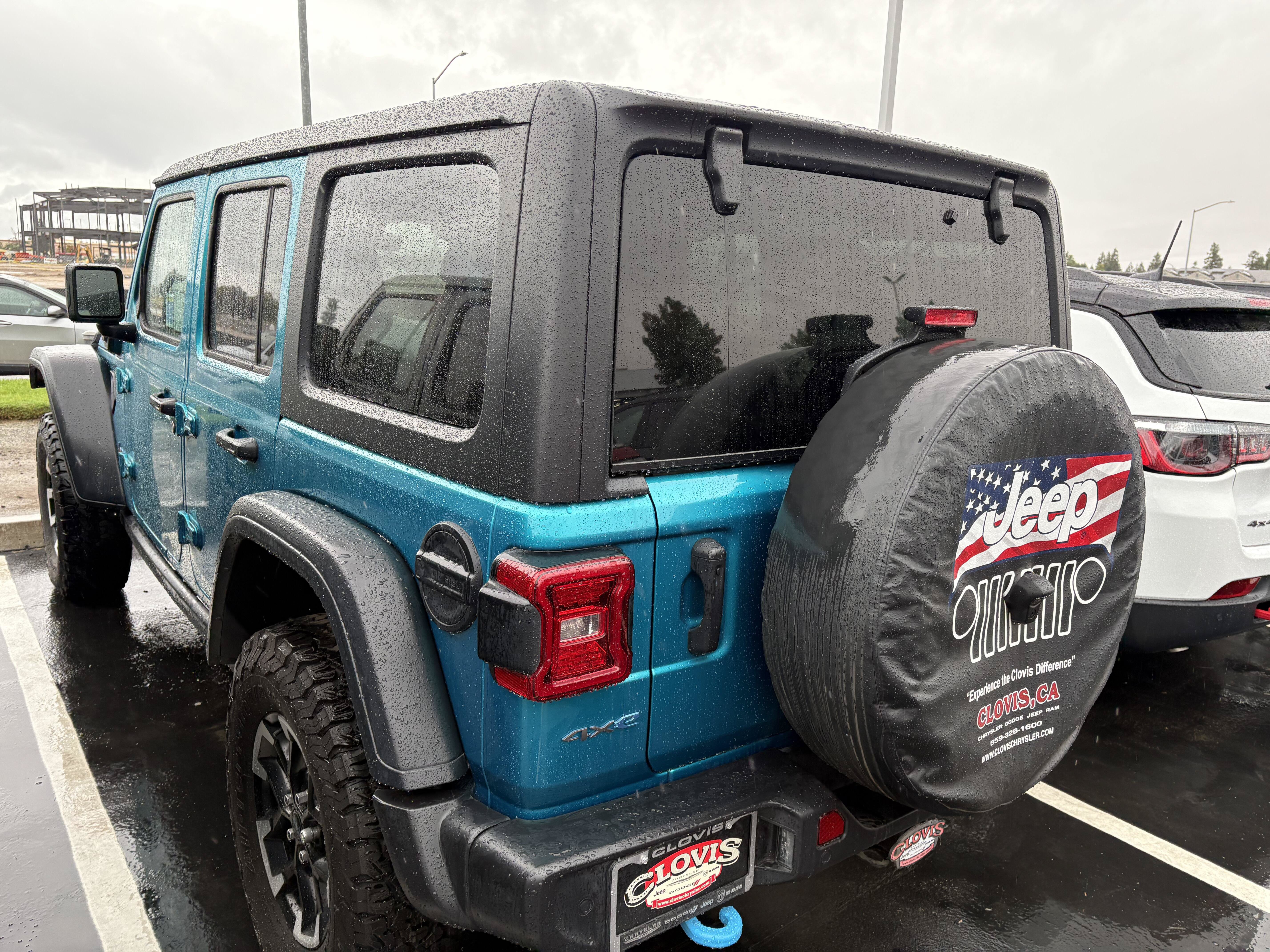 New 2024 Jeep Wrangler Unlimited Rubicon 4xe w/ Technology Group AWD/4WD image 4