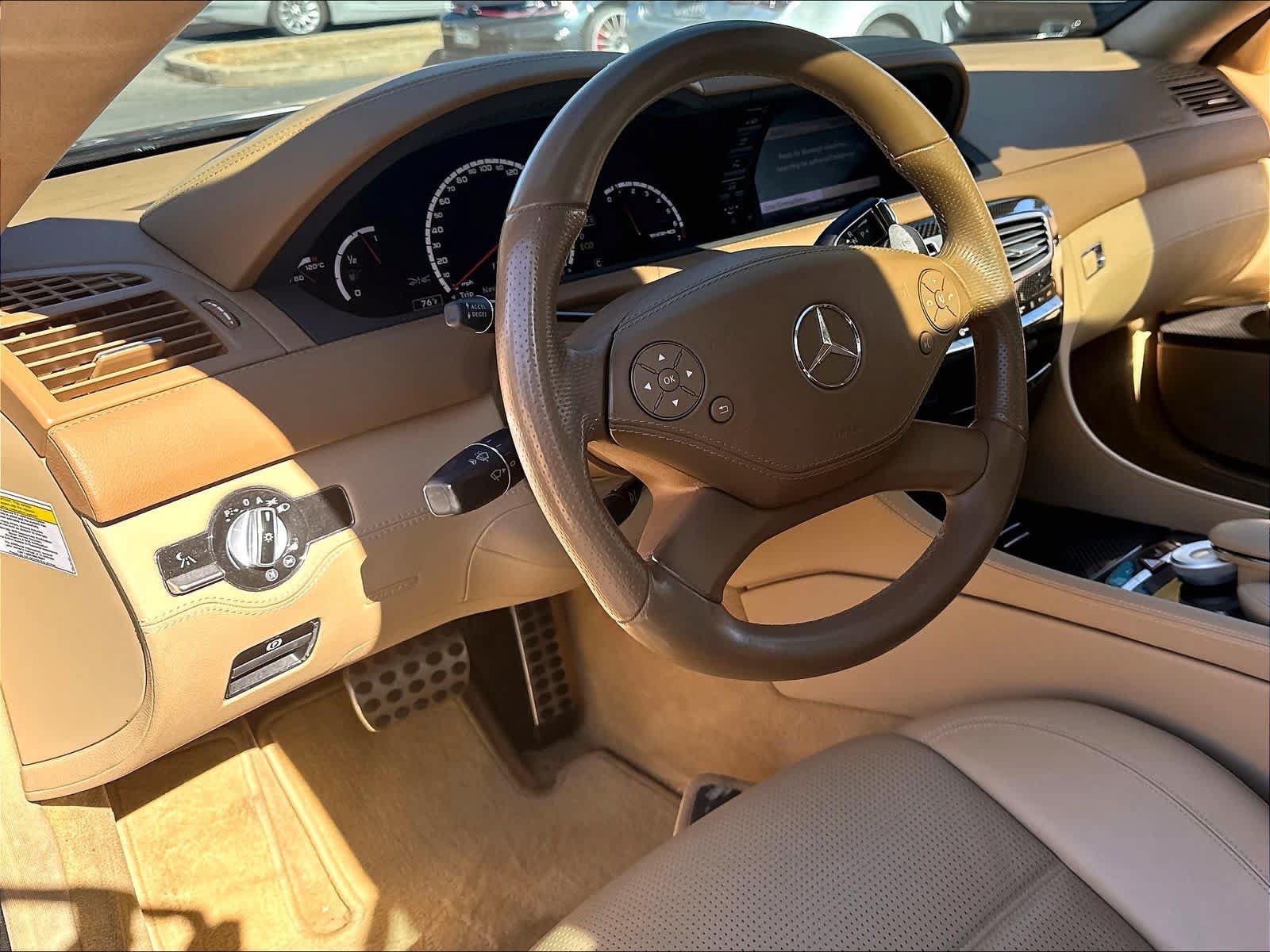 Used 2012 Mercedes-Benz CL 63 AMG image 17